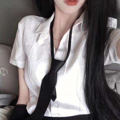 幽暗骏马